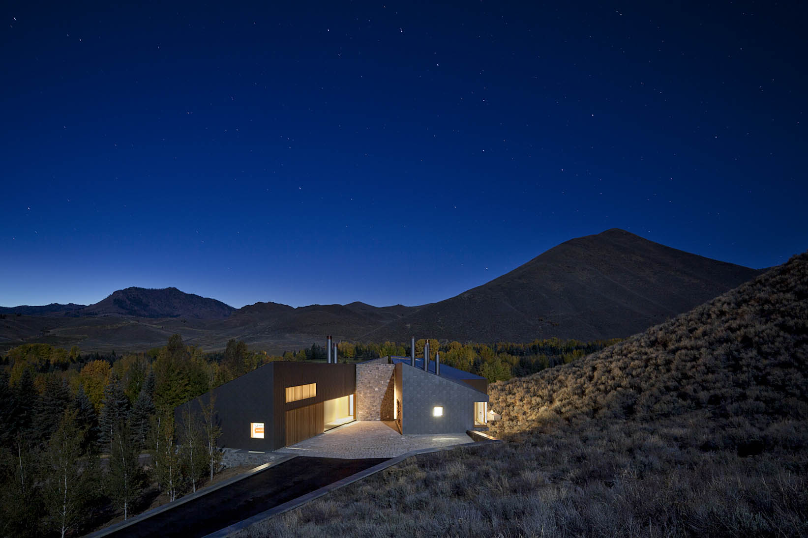 Sun Valley Residence 1