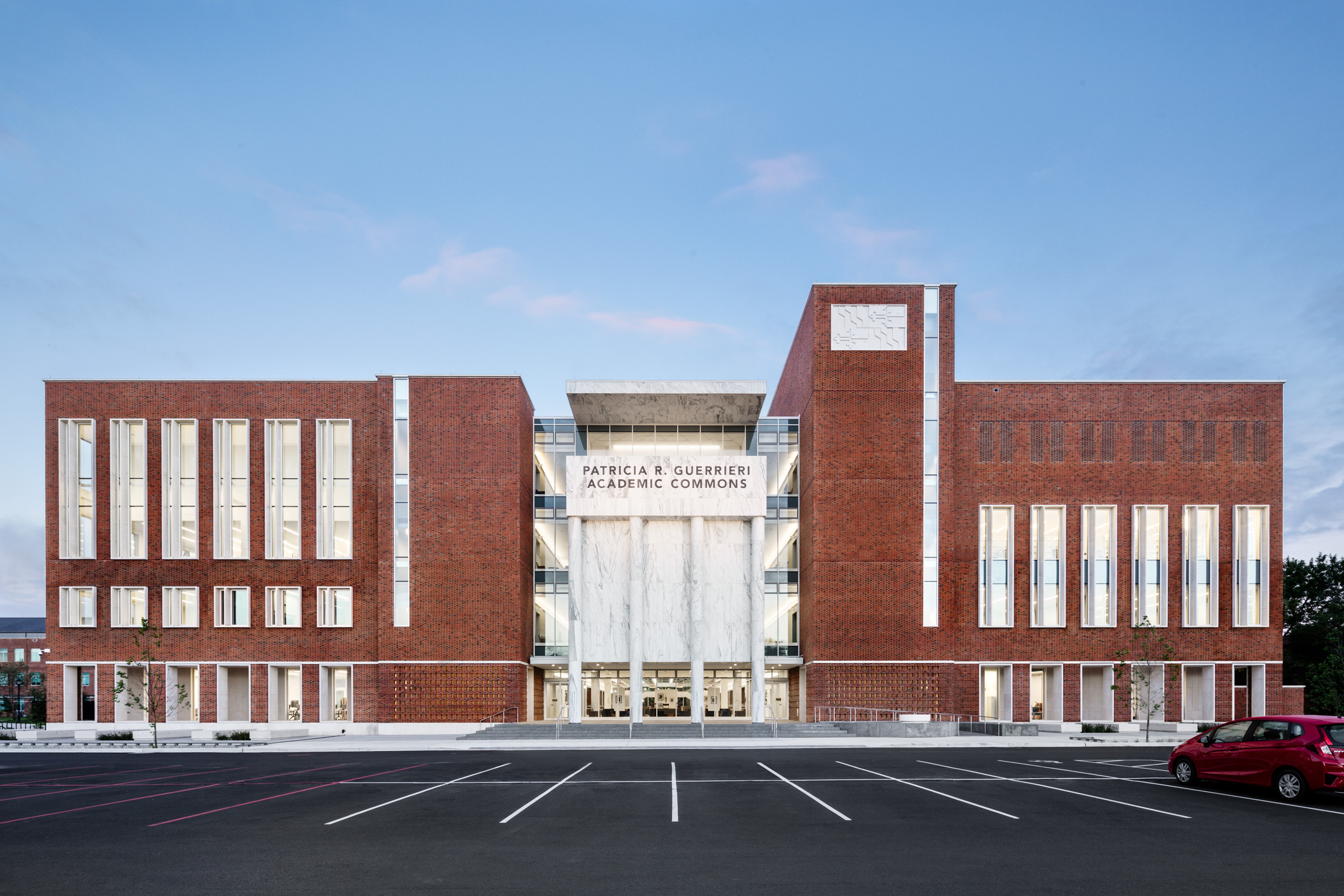 Salisbury University Library 8